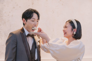 ウェディングケーキ入刀シーンも撮影いたしました