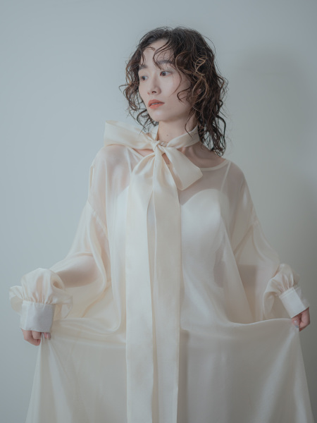 オーバーシャツ風ドレス