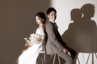 洋装2着でおしゃれにスタジオフォト