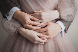 スモーキーピンクドレスで撮影