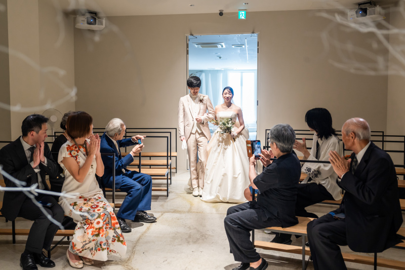 まるで結婚式