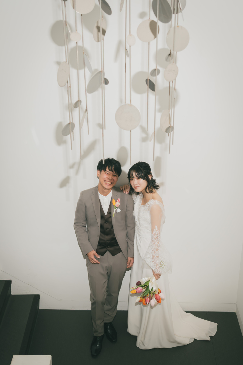 階段下に移動して