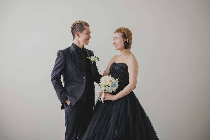 オールブラック