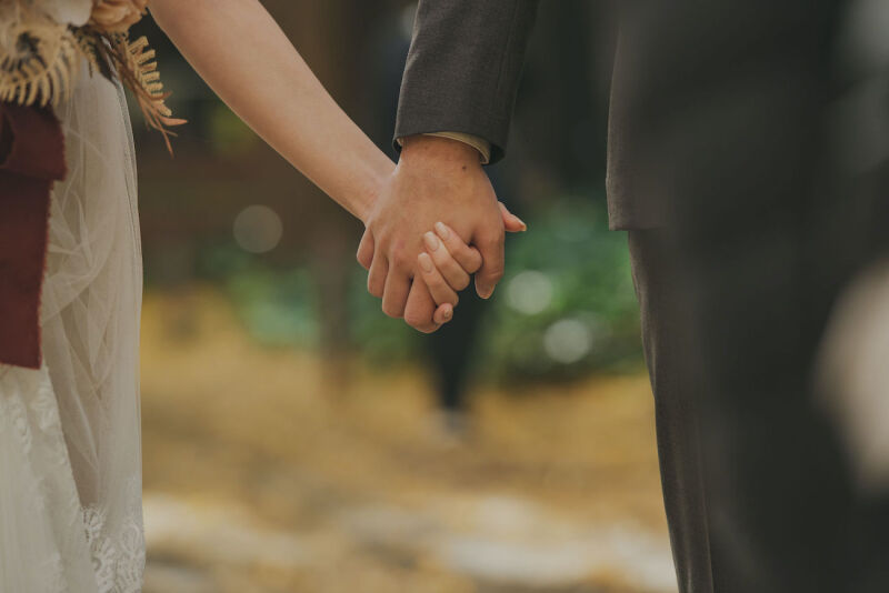 手繋ぎショット