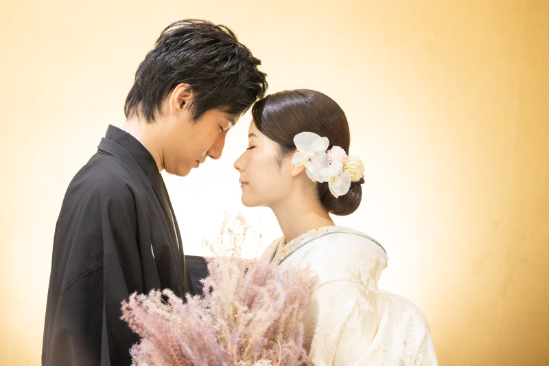 ライティングが映えるスタジオフォト