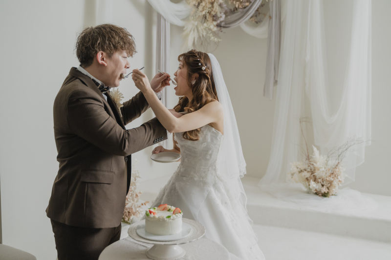 ケーキの食べ合いっこ