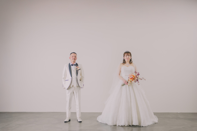 シンプルな立ち姿