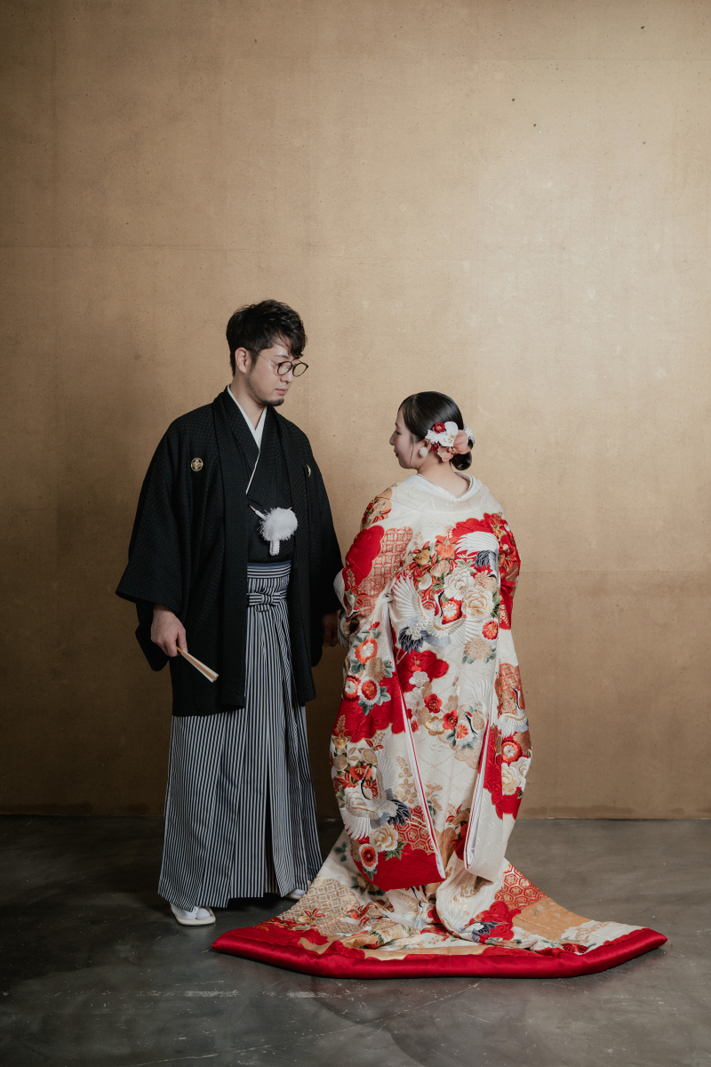 ゴールド背景は和装が◎