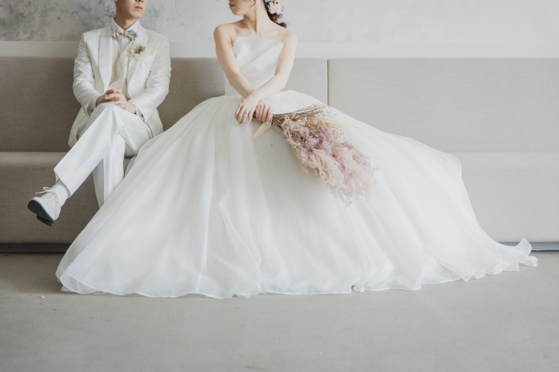 和装×カラードレス×ウェディングドレス　衣装3点フォト