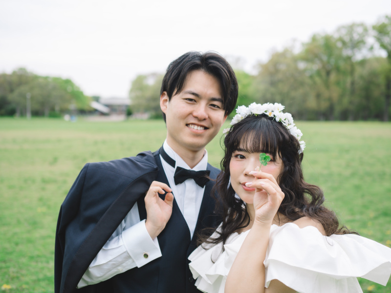 クローバーも一緒に。ロケフォトならではの一枚