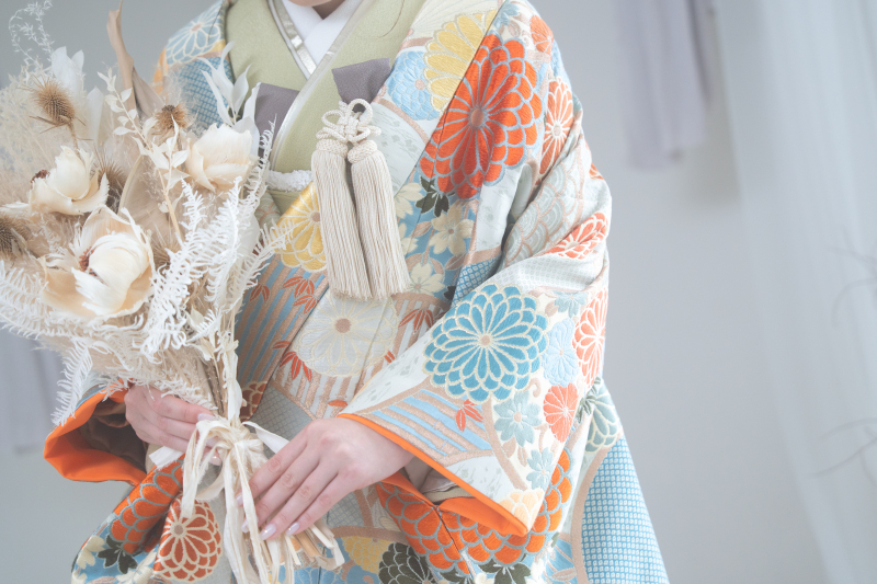 贅沢な刺繍のディテール