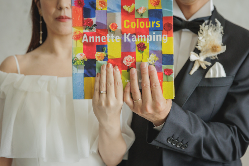 ウェディングドレス&タキシード