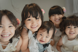 Creators'Genic_5人姉弟♬みんなでファミリーフォト