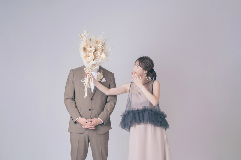 【9/6・10撮影は10万円相当の特典付】洋装スタジオクイックプラン|スタジオ30分撮影40カット(衣装選び~撮影まで1日完結)