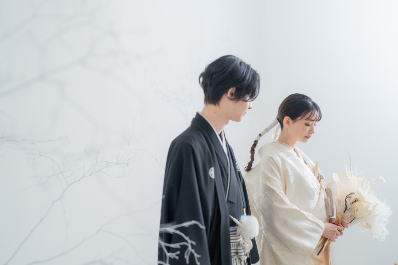 【平日撮影は色掛下変更無料♡】和装館内巡りフォト|60分撮影|100カット保証|ホワイエ&スタジオ撮影含む|白無垢または色打掛