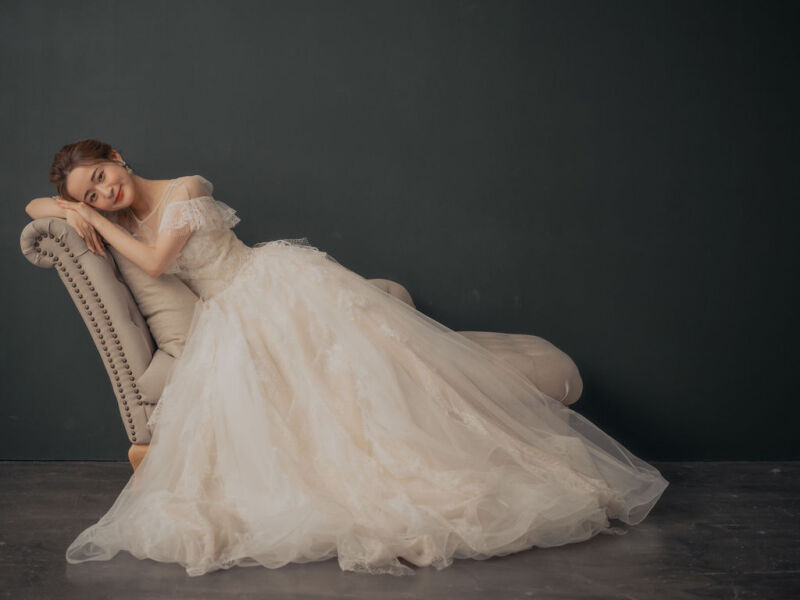 【シンプル撮影・韓国風フォトならこのプラン】SOZOstudio撮影｜洋装1着｜３パターン背景｜装飾使用料０円｜70カット保証