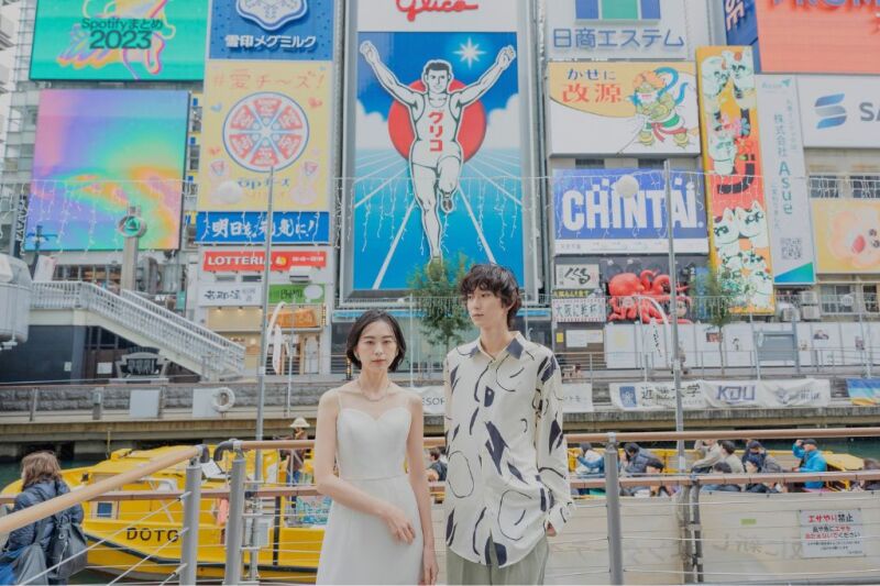 【大阪旅行のついでにフォトウェディング】大阪街フォトプラン|洋装1着|移動費込|100カット保証|難波・心斎橋|通天閣|鶴橋