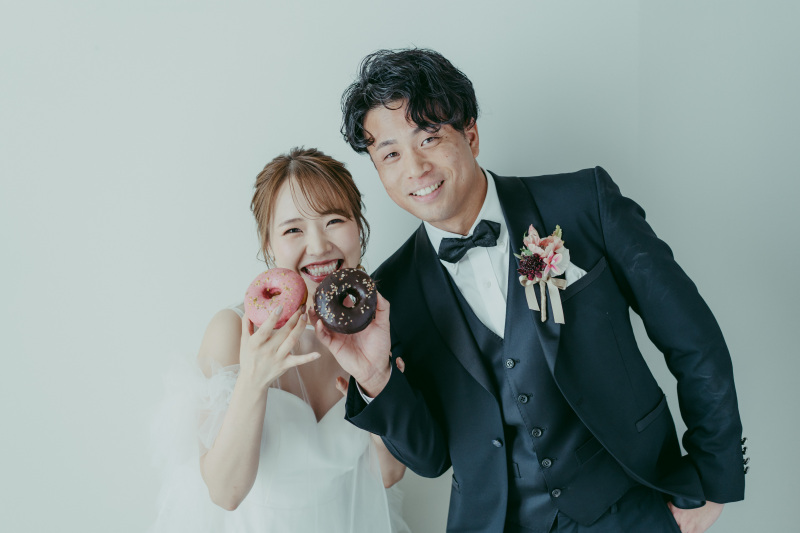 【毎月5組限定】和洋どちらでも可◎組み合わせ自由な2着プラン!スタジオフォトが特別価格に|定価198,000円→121,000円
