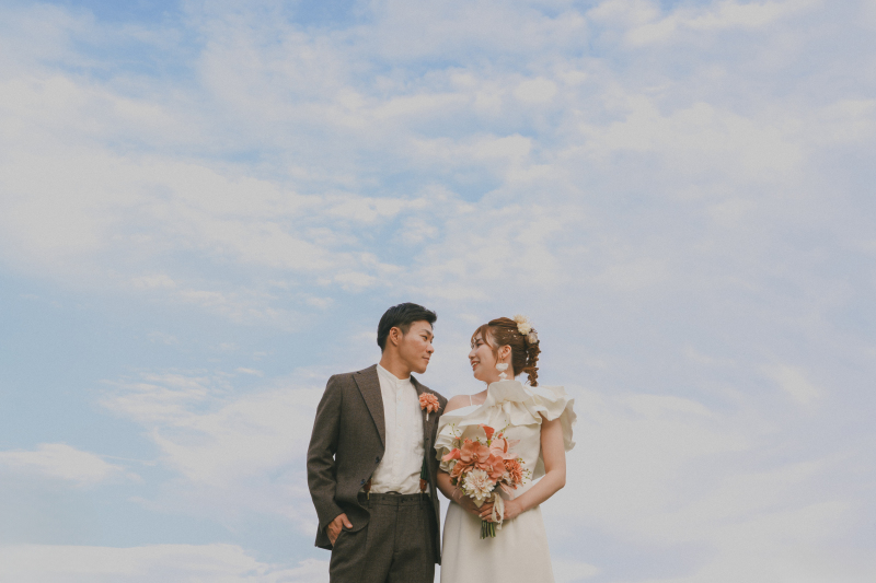 【シネマティックロケ】自然光とレトロ建築で叶うクラシック巡り｜洋装１点｜中之島/淀屋橋/北浜｜９０分撮影｜１３０カット保証