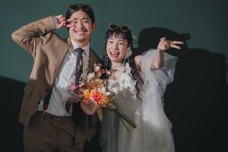 【8月撮影は99,000円】衣装2着スタジオプラン ｜和装＆洋装もOK｜時間追加OK｜スタジオ装飾無料｜80カット保障
