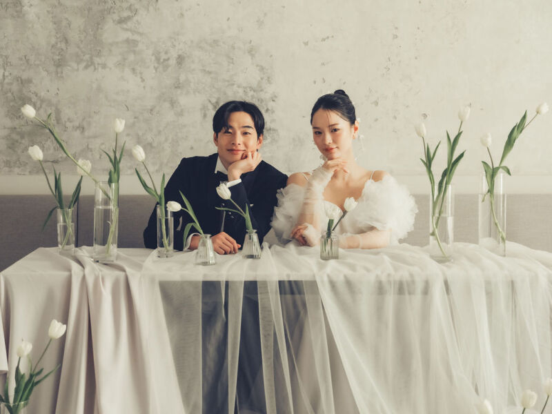 【5月末まで！5組限定50％OFF】洋装1着＋館内フォト｜143,000円&rarr;71,500円｜美容、データ、小物付き