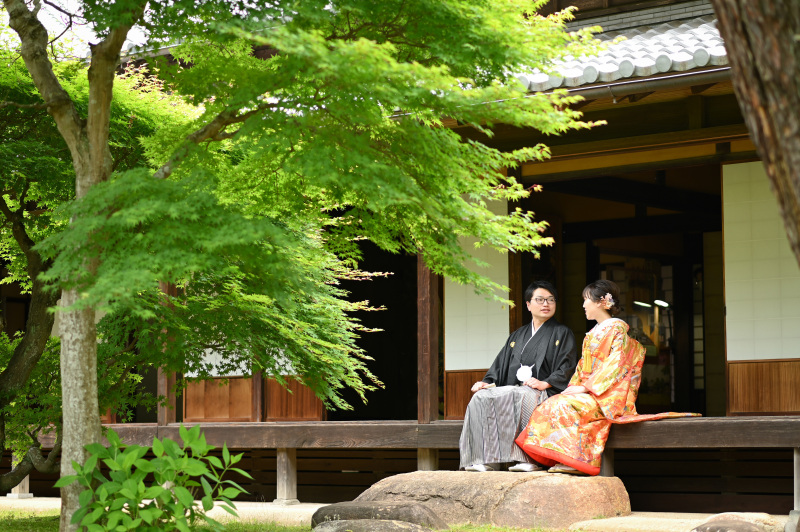 縁側で自然なショット♡