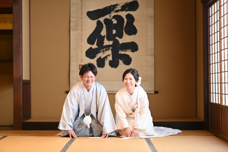 正座はつらいよ…