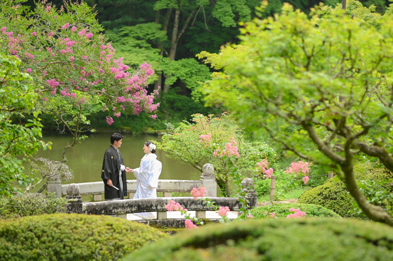 橋の上でエスコートショット♡サルスベリもイイ感じ