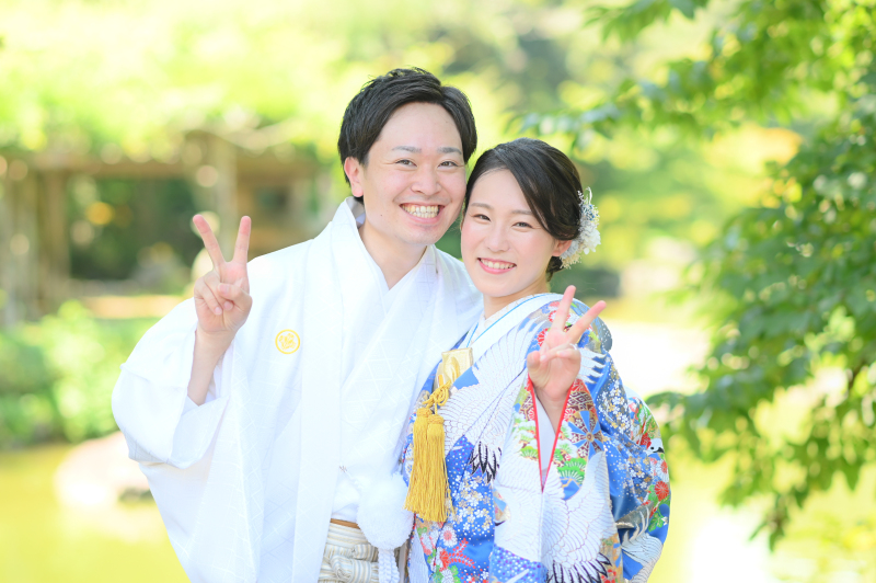 お二人の衣裳もさわやか！