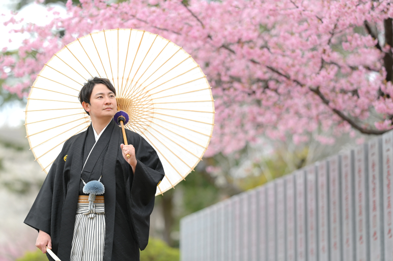 河津桜に囲まれて♡ご新郎様のソロショット♡