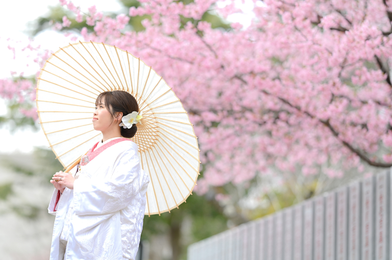 河津桜に囲まれて♡ご新婦様のソロショット♡
