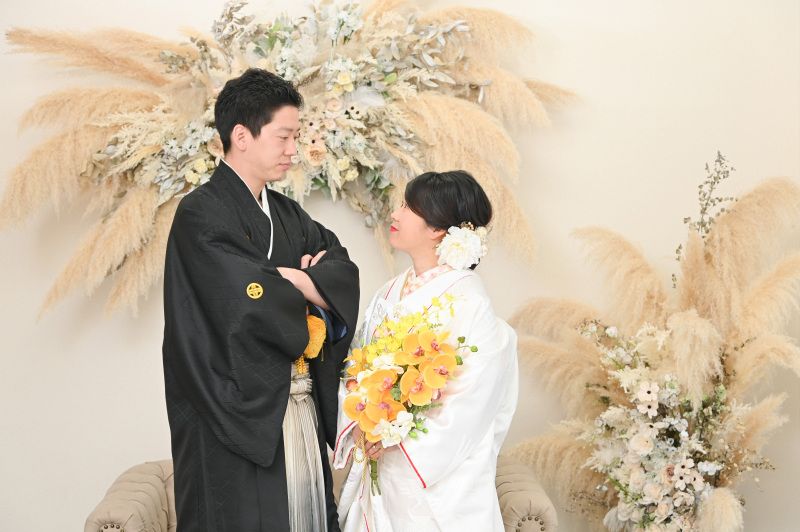 パンパスグラス前で