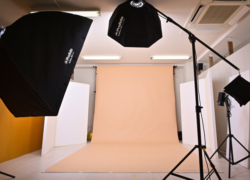 店舗内併設のスタジオで雨の日でも安心♪