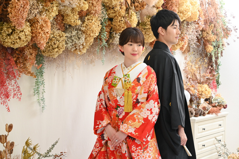 スタジオで色打掛も素敵です