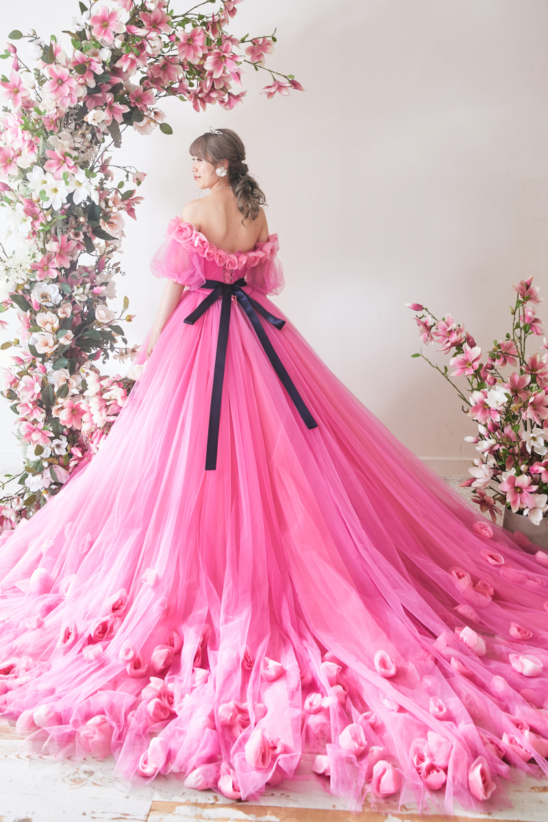 カラードレスへチェンジ！とことんかわいらしく♡