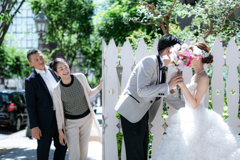 KIYOKO HATA WEDDINGS 青山_家族・友人を撮影に呼べる