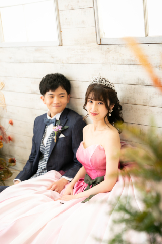 KIYOKO HATA WEDDINGS 青山_スタジオ（洋装）