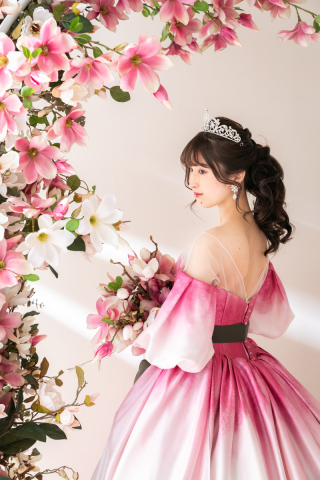 KIYOKO HATA WEDDINGS 青山_スタジオ（洋装）