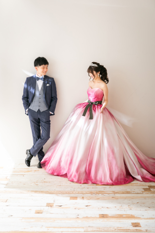 KIYOKO HATA WEDDINGS 青山_スタジオ（洋装）