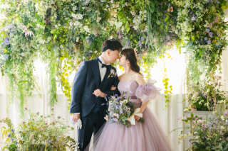 KIYOKO HATA WEDDINGS 青山_スタジオ（洋装）