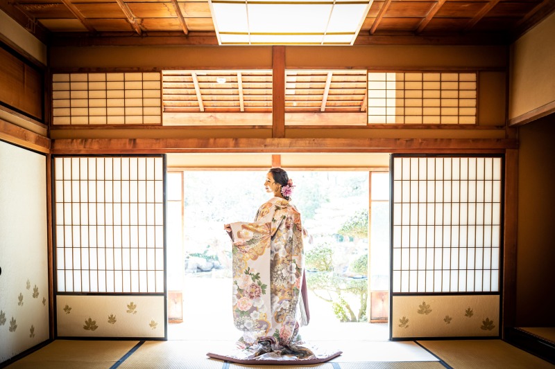 KIYOKO HATA WEDDINGS 青山_歴史的建造物で撮影できる