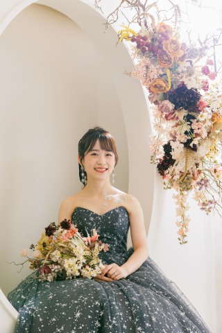 KIYOKO HATA WEDDINGS 青山_スタジオ（洋装）