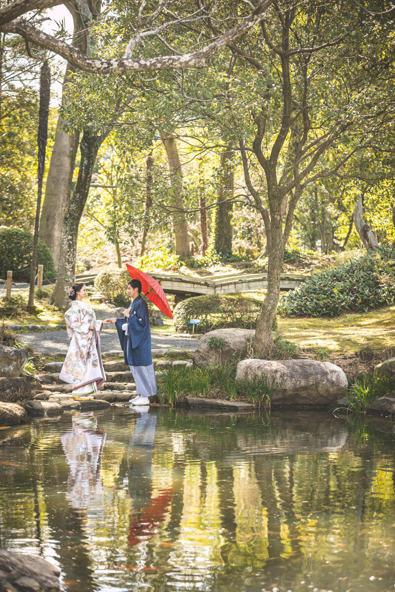 KIYOKO HATA WEDDINGS 青山_庭園で撮影できる