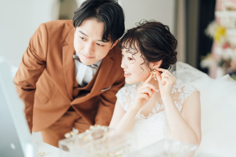 ドレスにお色直し