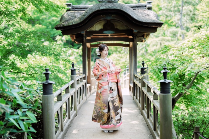 大人かわいいピンクの打掛