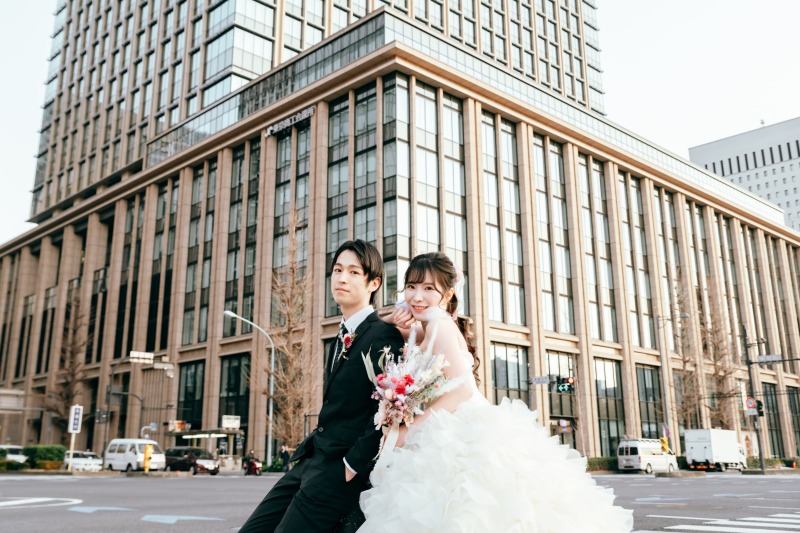 【東京駅・丸の内 DAY or NIGHT Photo撮影Plan 】衣装持込・スマホ動画撮影・ヘアチェンジ