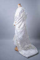 白無垢「群鶴」婚礼衣裳の定番・鶴が見事に羽ばたく