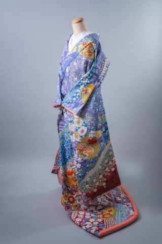 色打掛「薫風晴峯　青」富士山を描いた壮大かつ優美な総絞り　