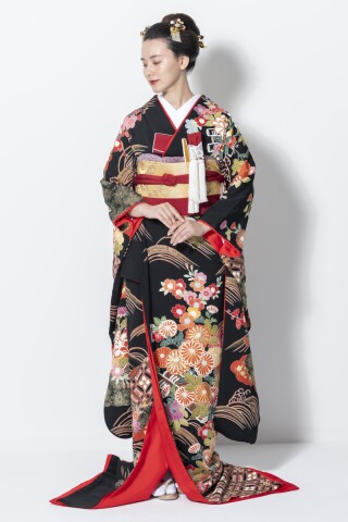 引振袖「七宝花筏」