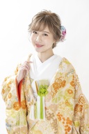 色打掛「梅花雪輪取 ピンク」淡いコーラルピンクが優しい印象